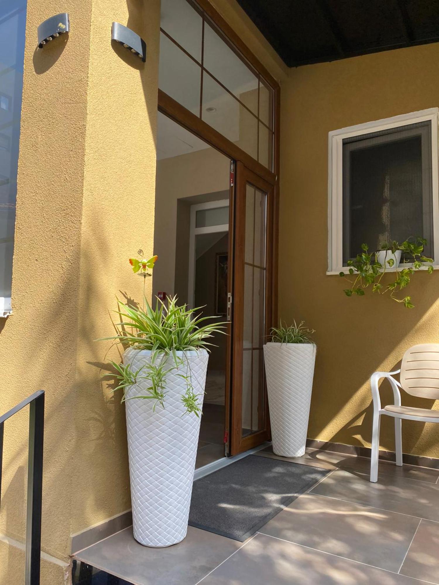 Vila Panto Tirana Exterior foto