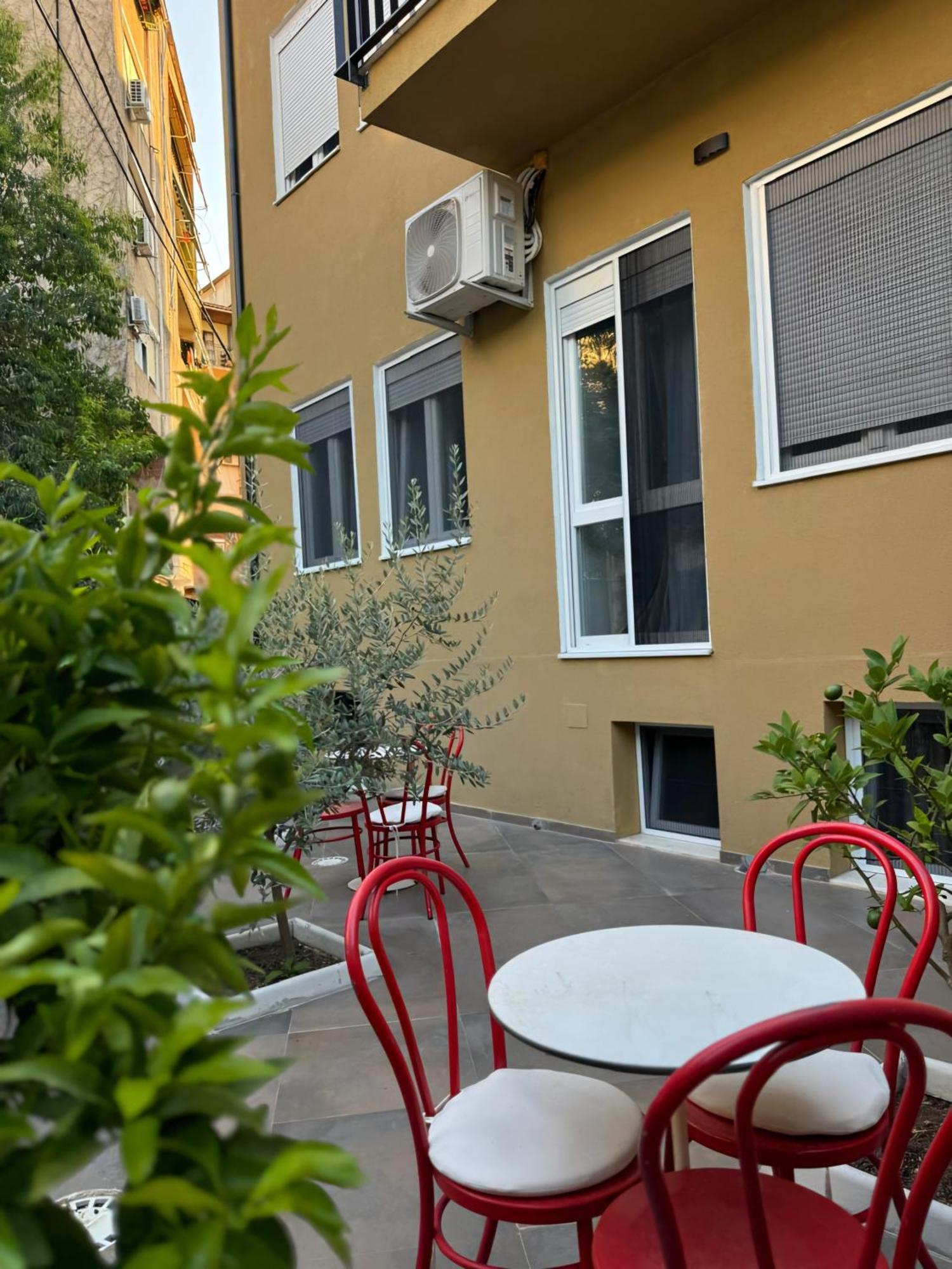 Vila Panto Tirana Exterior foto